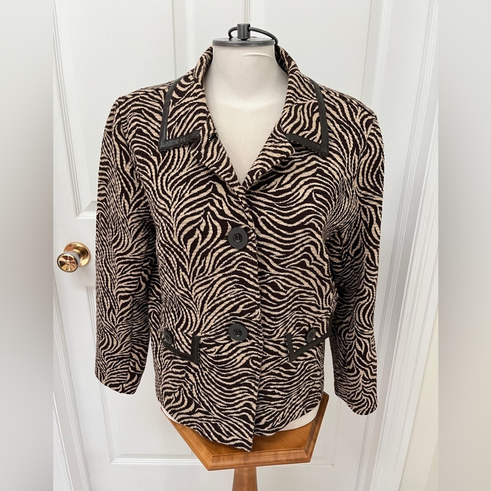 JM Collections Womens Knit Blazer Jacket
Large Brown Animal Print